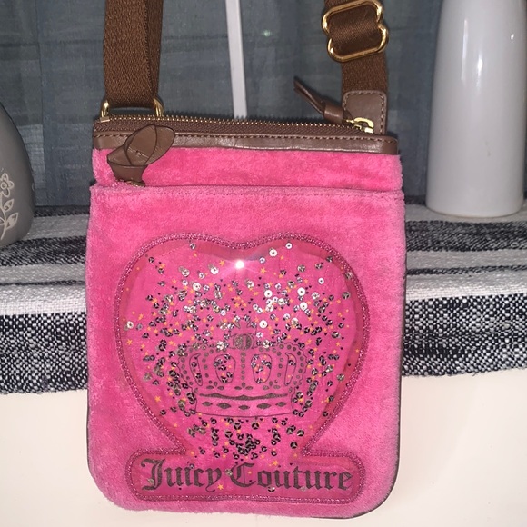 Juicy Couture crossbody Bag - Picture 1 of 9